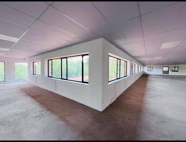 367M² OFFICE TO LET IN VORNA VALLEY